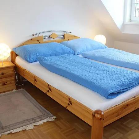 Und Gaestezimmer Korb 3* Крумпендорф