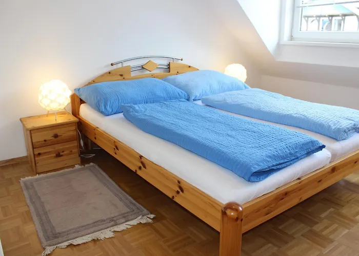 Und Gaestezimmer Korb 3* Крумпендорф