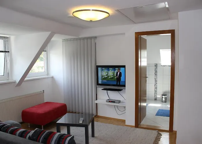 Und Gaestezimmer Korb Pensjonat